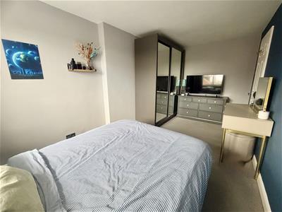 Picture 18